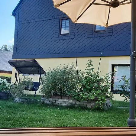 Krokus Apartment Drebach